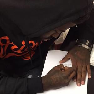 Meet your Posher, Lawrence